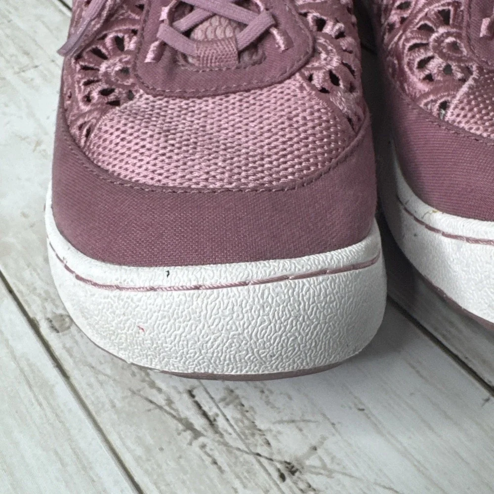 Jambu Sunny Women's Sneaker 8W Pink Mauve Floral Lace Up Shoes J4SNN53W Wide